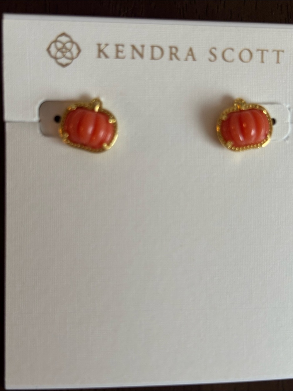 Brand new Kendra Scott Pumpkin Gold plated Stud Earrings